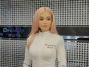 Robot con sembianze umane